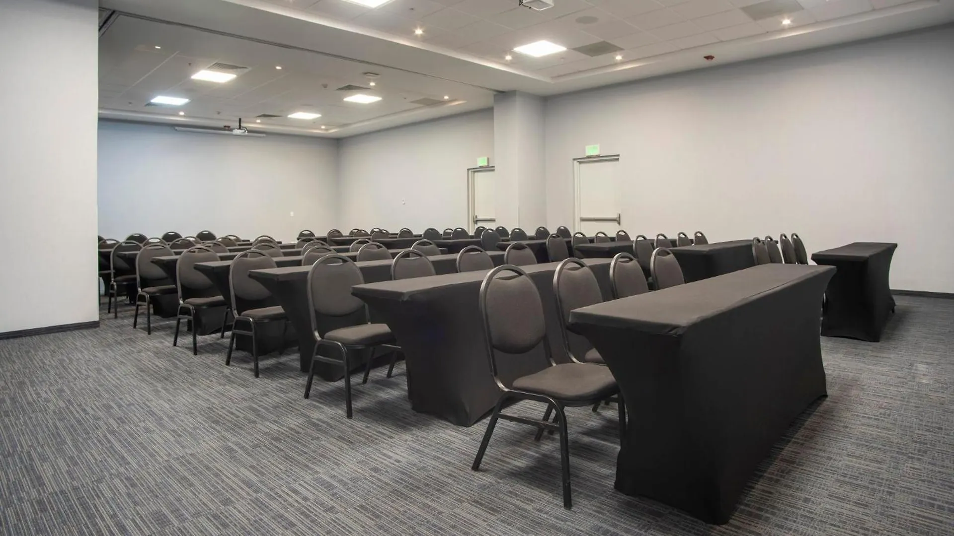 Ξενοδοχείο Holiday Inn Express Guadalajara Iteso By Ihg Zapopan