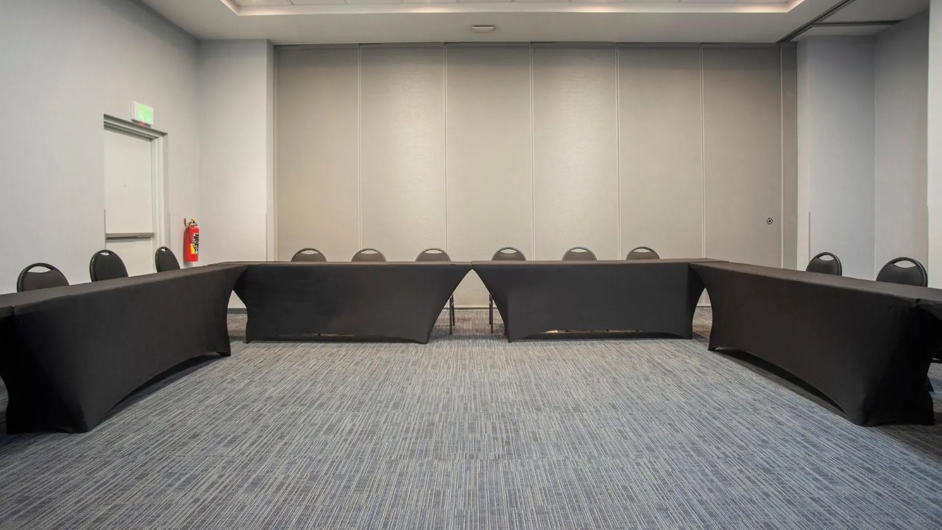 Holiday Inn Express Guadalajara Iteso By Ihg Zapopan Μεξικό