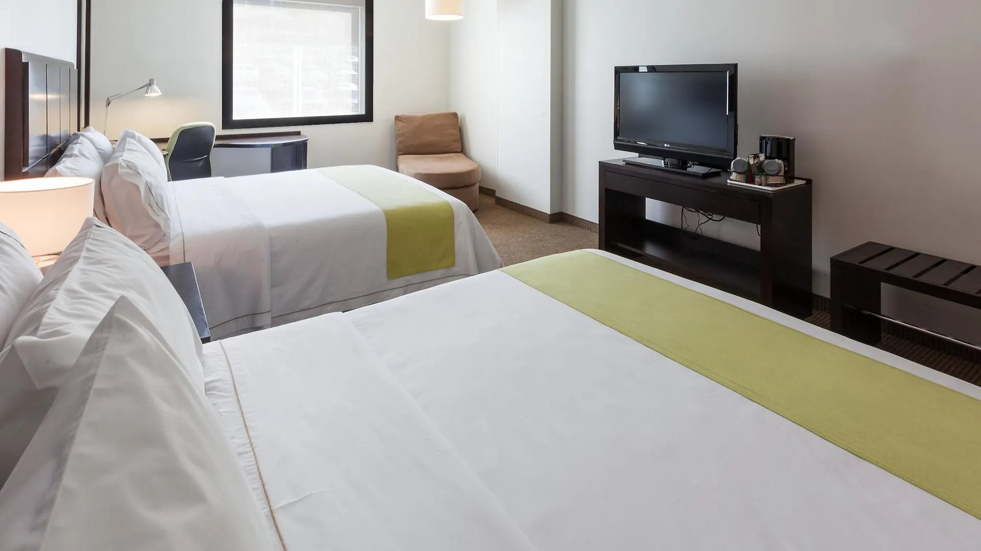 Holiday Inn Express Guadalajara Iteso By Ihg Zapopan