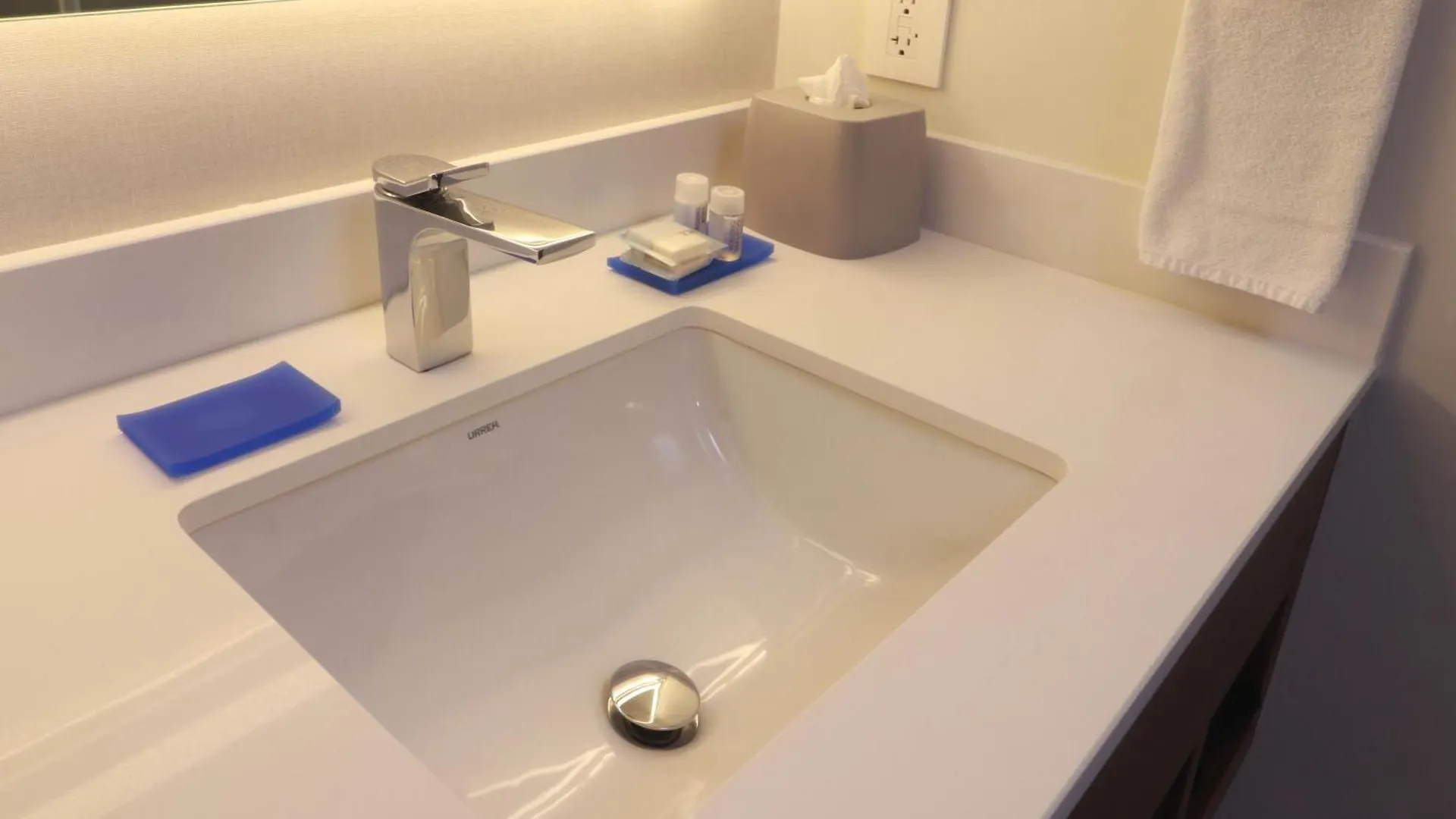 Holiday Inn Express Guadalajara Iteso By Ihg Zapopan 3*,